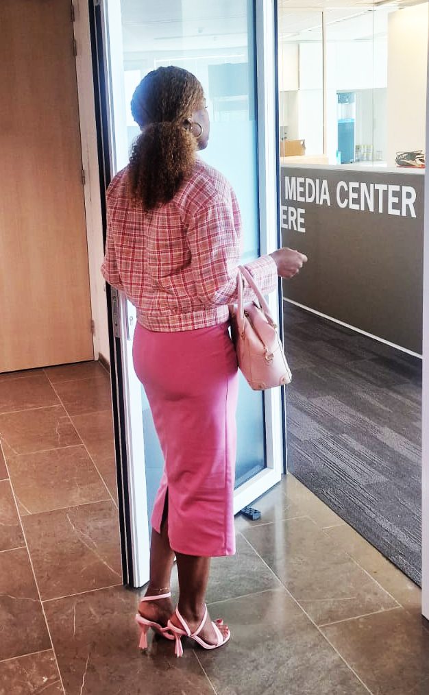 Nikki onderweg naar een werkafspraak